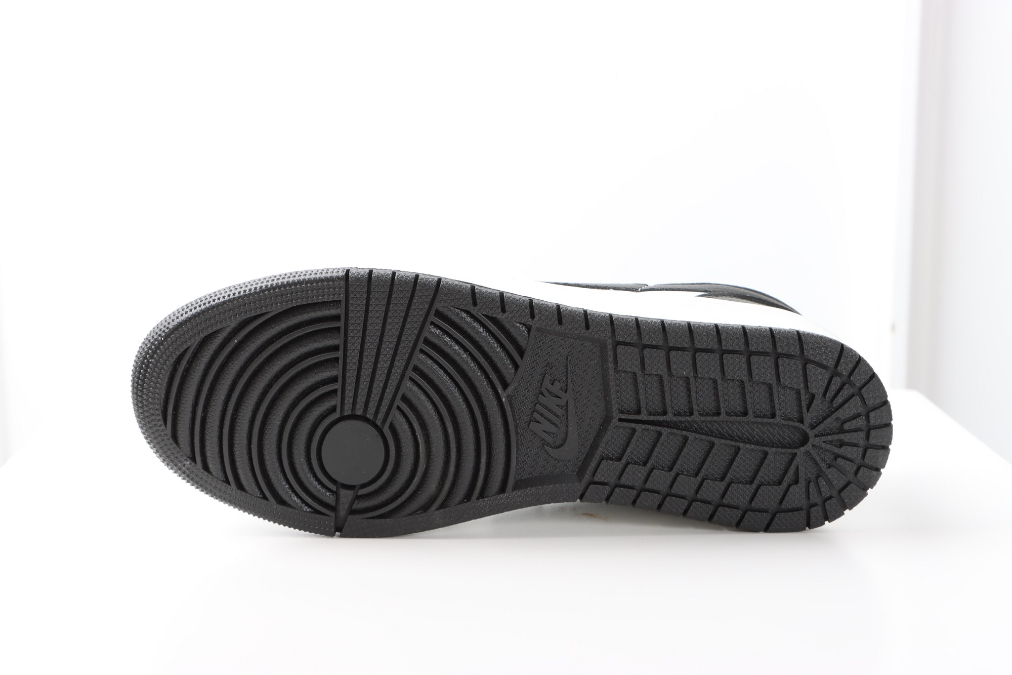 کفش نایک جردن مردانه مشکی سفید - Image 4